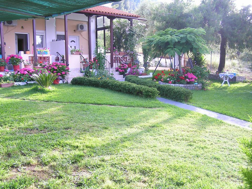 Villa Dallas 보우르보우로우 외부 사진